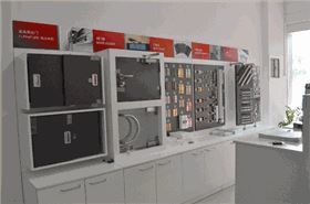 海福乐五金专卖零售店焕新升级，西安专卖店引领灯具销售新体验